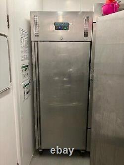 Commercial fridge single door