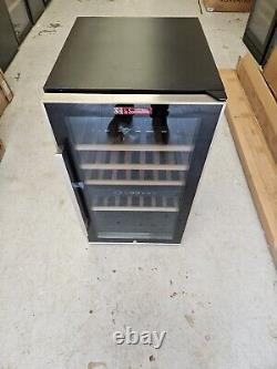 La Sommeliere ECS50.2z Dual Temperature Wine fridge minor damage Box Present