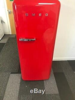 SMEG RETRO 50s STYLE RED UPRIGHT FRIDGE WITH FREEZER BOX FAB28QR1