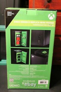 Ukonic Xbox Series X Replica Mini Fridge